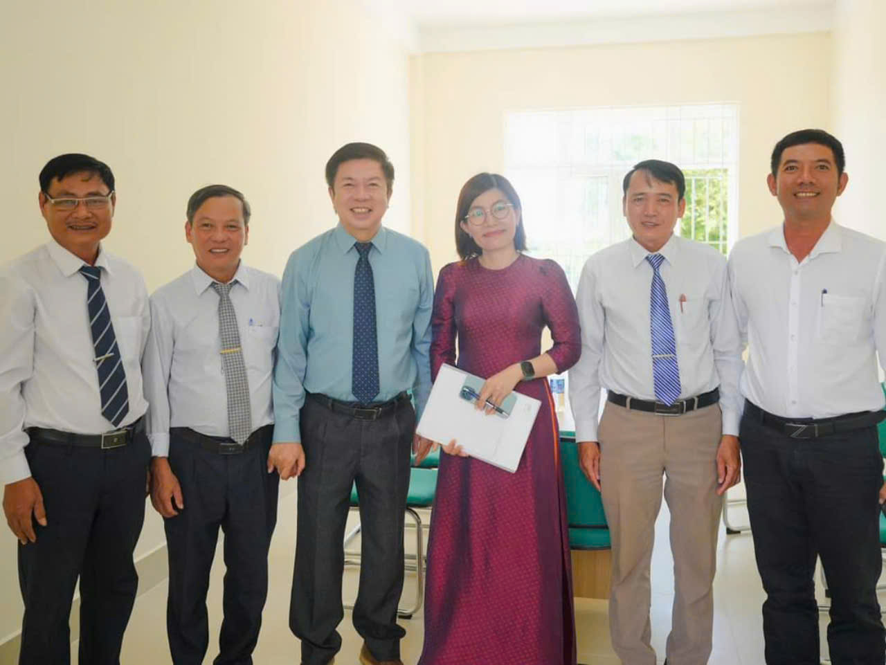 anh tin bai